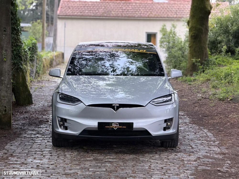 Tesla Model X 100D - 34