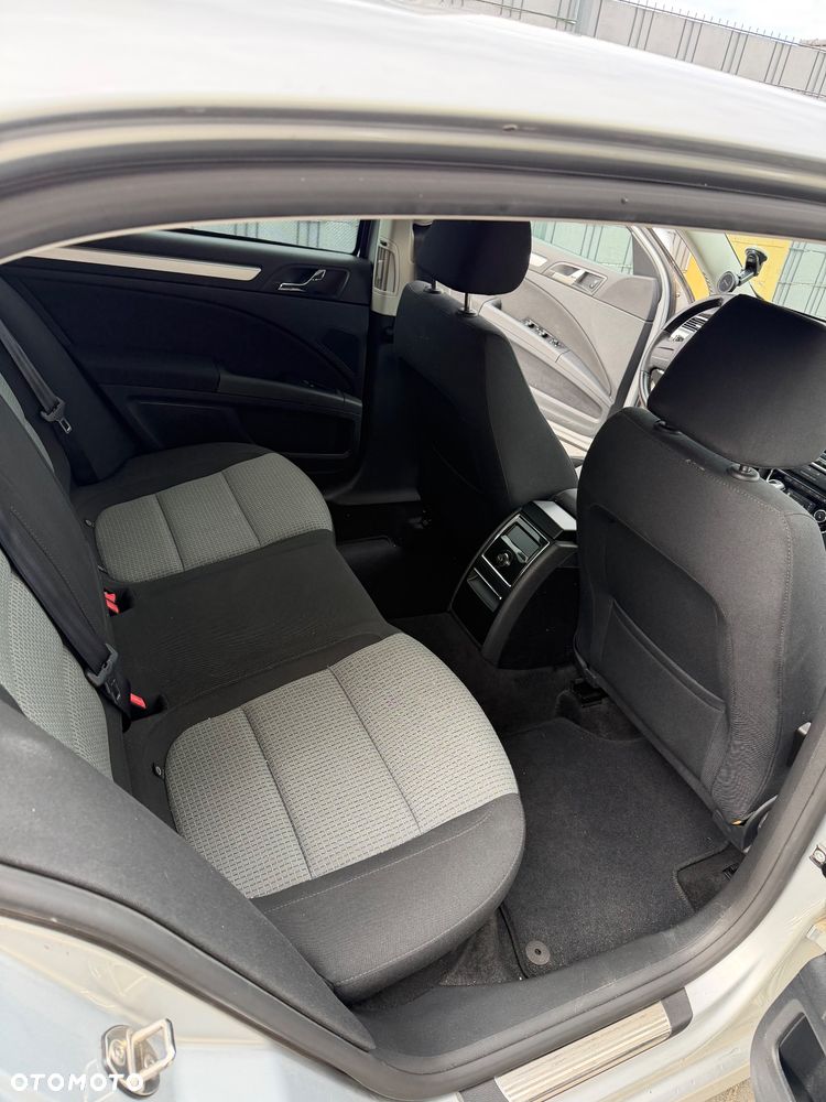Skoda Superb - 14