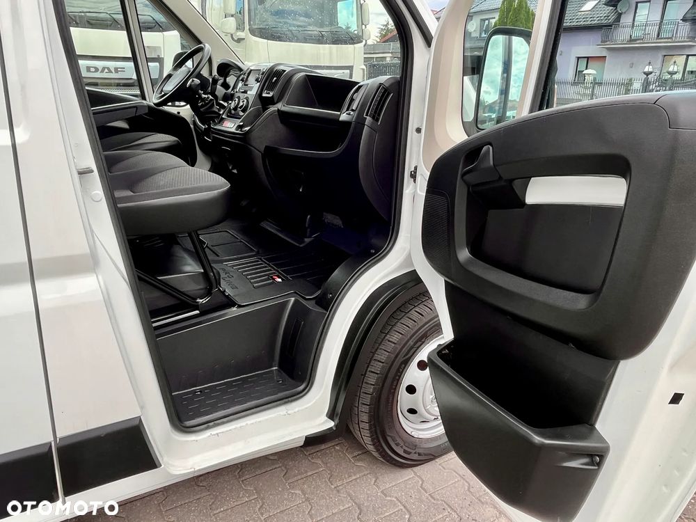 Peugeot BOXER L3H2 / WYCIAGARKA / KOGUTY / OŚWIETLENIE ROBOCZE / HAK / 2.2 165KM - 12
