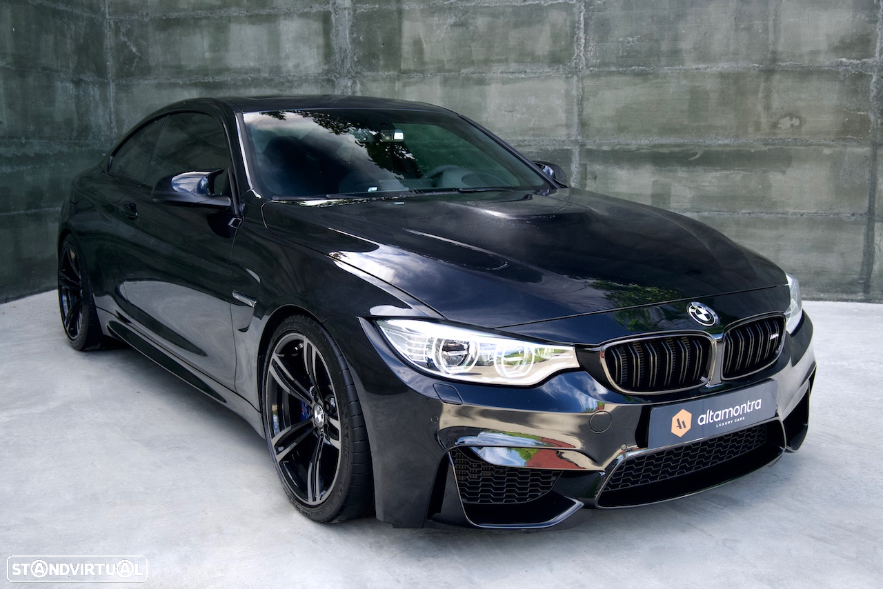 BMW M4 Coupe DKG - 13