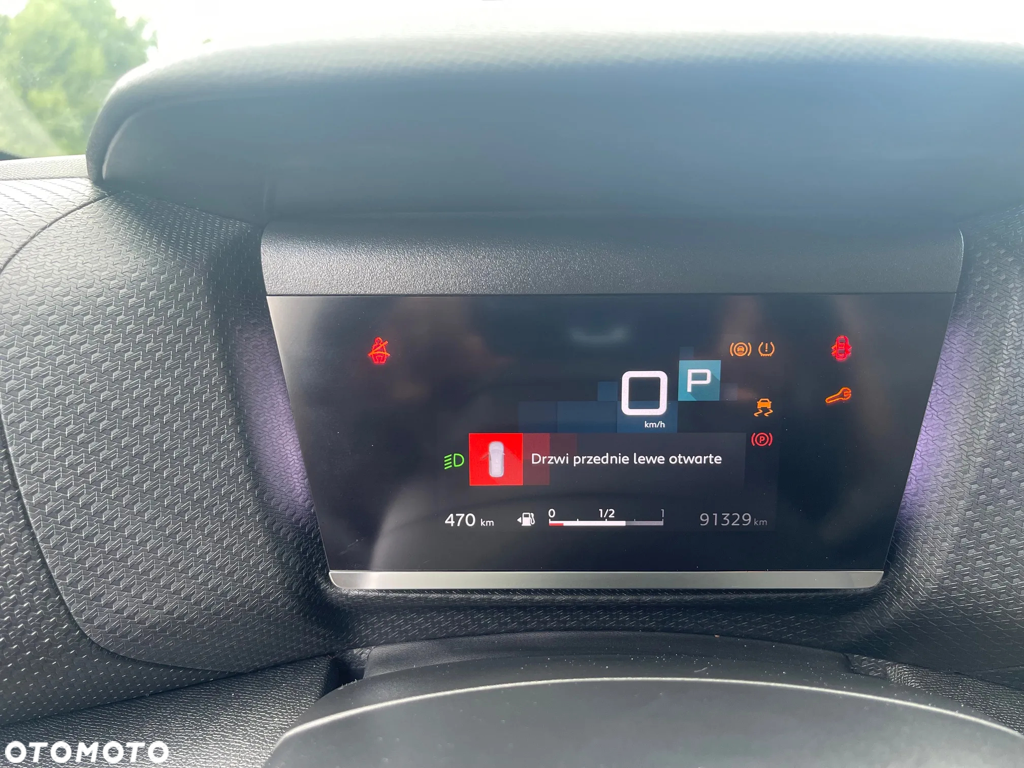 Citroën C4 BlueHDi 130 Stop&Start EAT8 SHINE - 13