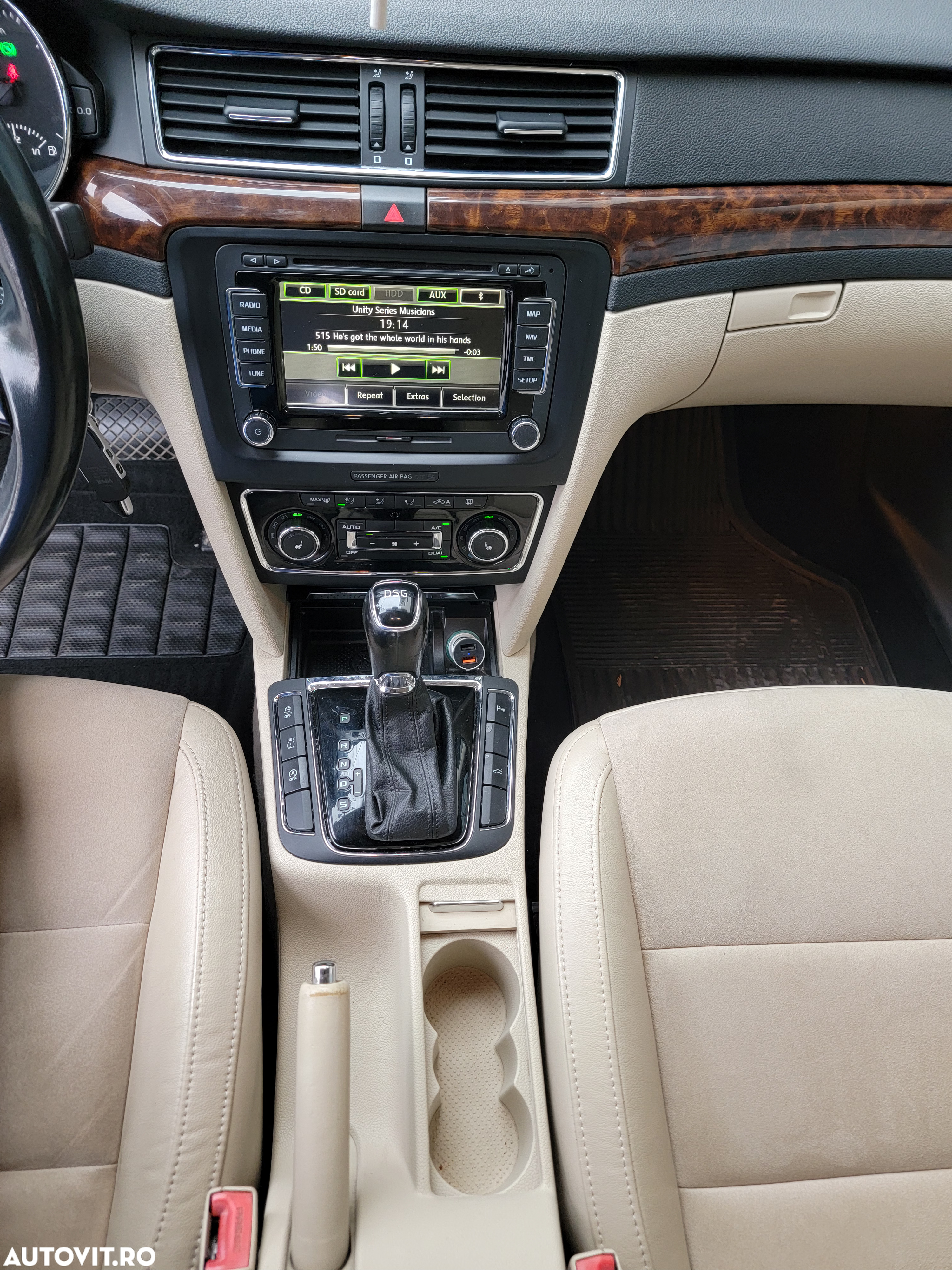 Skoda Superb Combi 2.0 TDI DSG L&K - 16