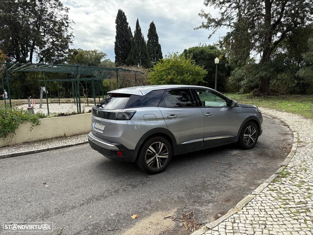 Peugeot 3008 1.6 Hybrid Allure e-EAT8 - 11