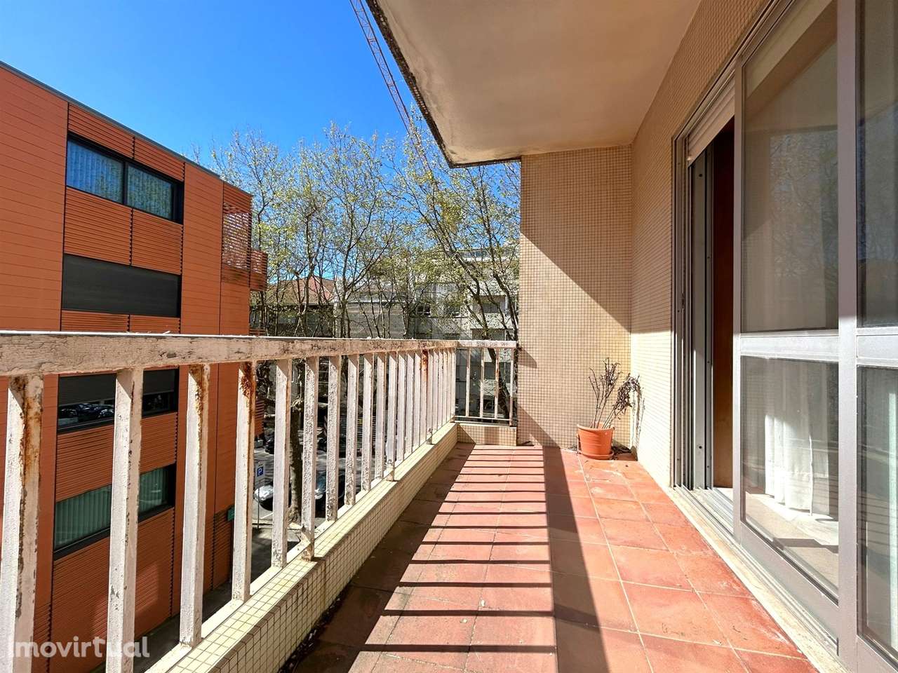 T4 para arrendamento | Varanda e Garagem | Foz do Douro - Grande imagem: 2/25