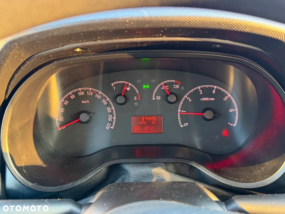 Opel Combo 1.6 CDTI Enjoy - 24