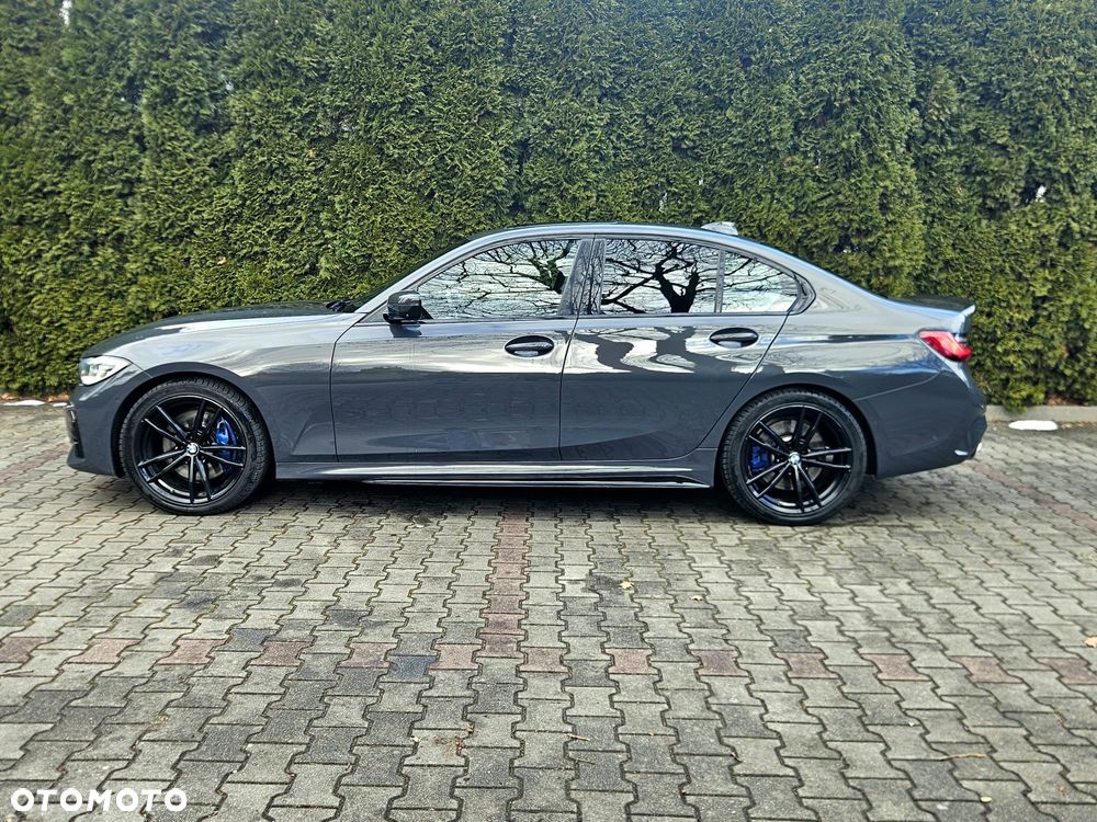 BMW Seria 3 330i xDrive M Sport - 4