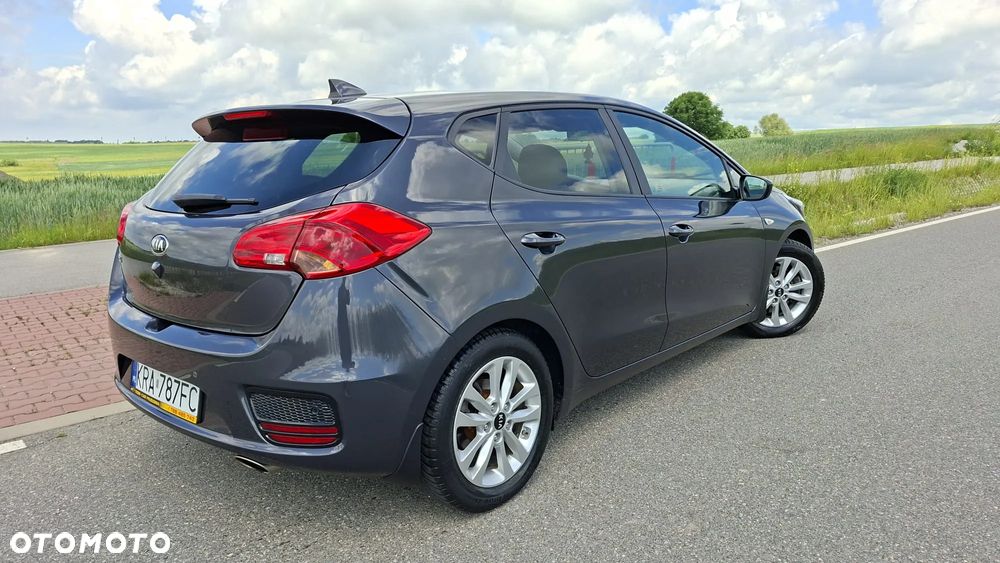 Kia Ceed 1.4 Business Line - 4