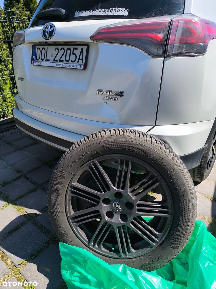 Toyota RAV4 2.0 Prestige MS - 29