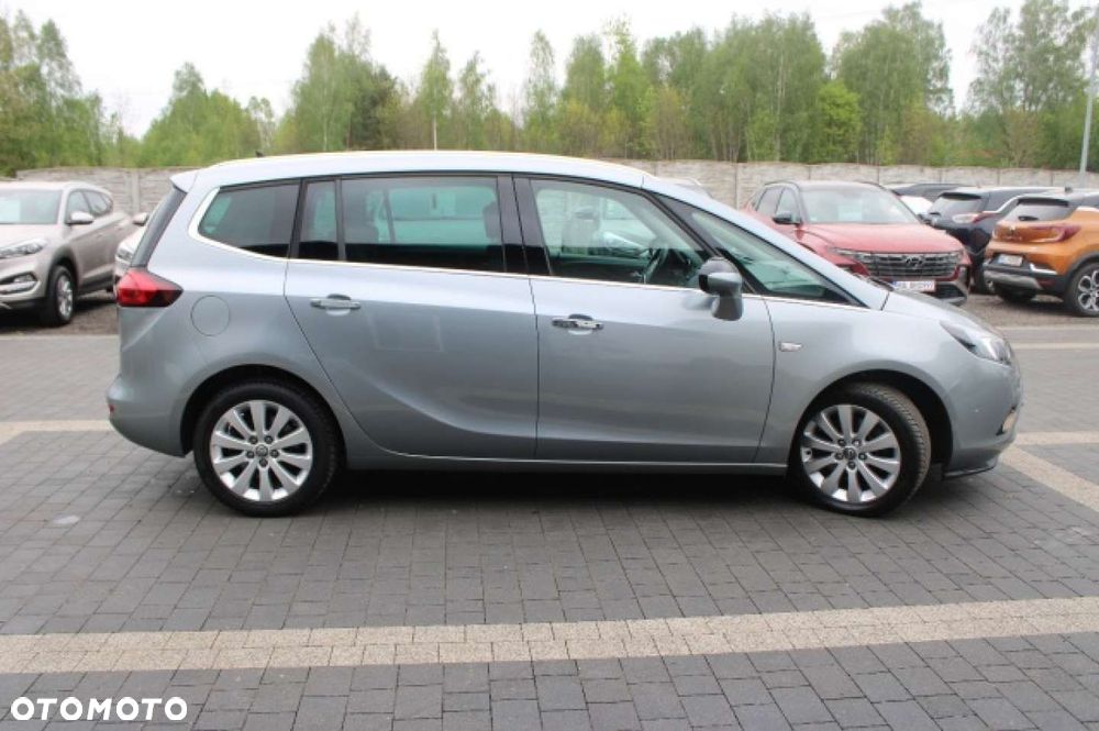 Opel Zafira - 7