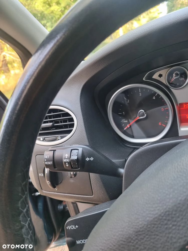 Ford Focus 1.6 TDCi DPF Trend - 18