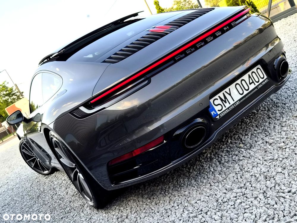 Porsche 911 Carrera PDK - 35