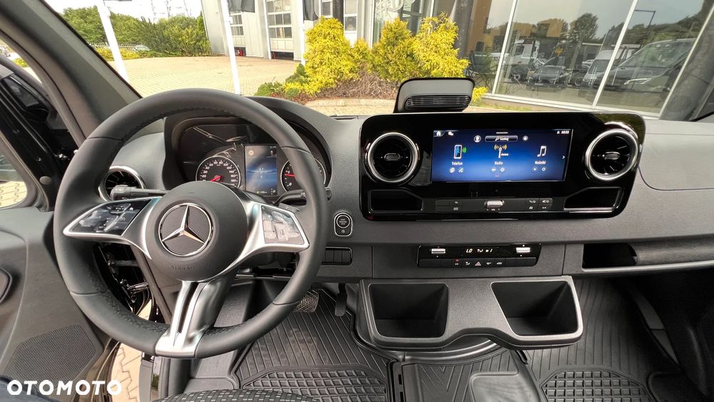 Mercedes-Benz Sprinter 319 CDI - 13