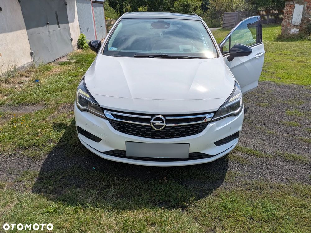 Opel Astra 1.6 T Elite S&S - 1
