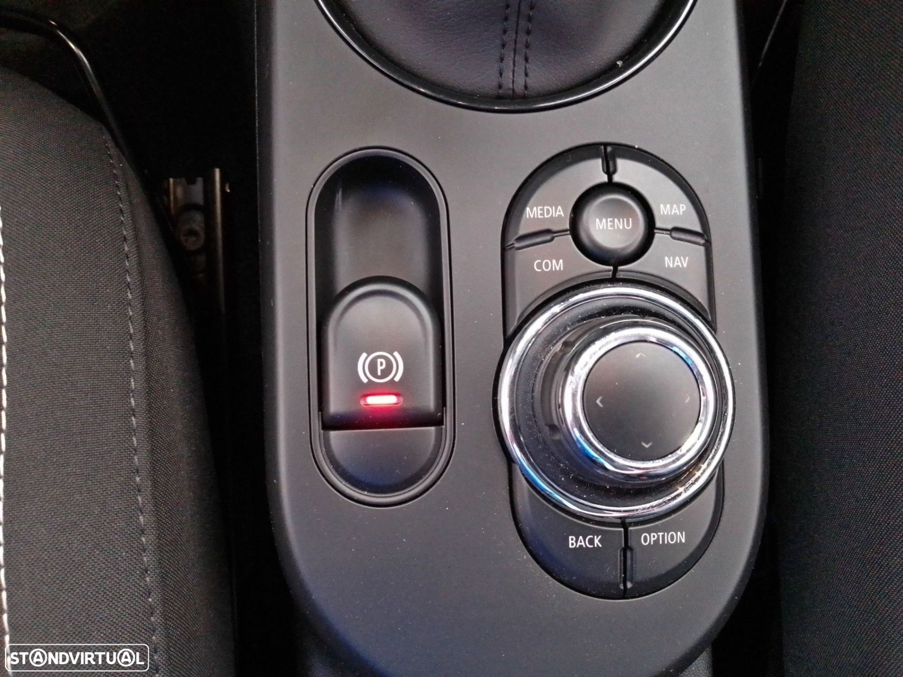 MINI 3 Portas Cooper SE Premium Classic - 20