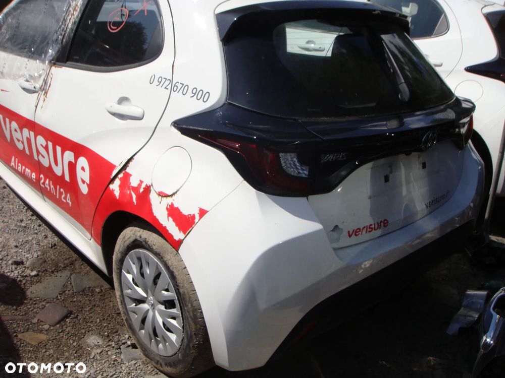 Toyota Yaris 130 1.5 VVT-i Style Plus - 3