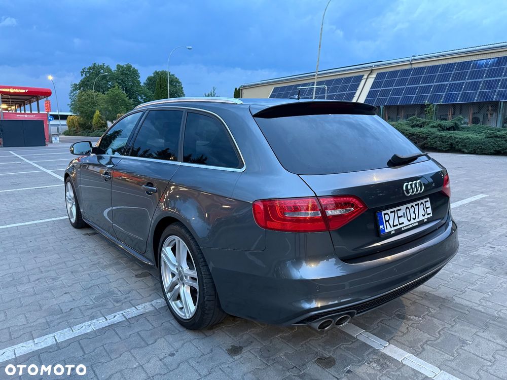 Audi A4 Avant 2.0 TDI DPF clean diesel S line Sportpaket - 7