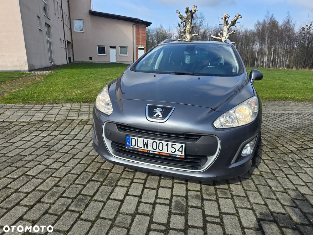 Peugeot 308 HDi FAP 165 Automatik Allure - 3