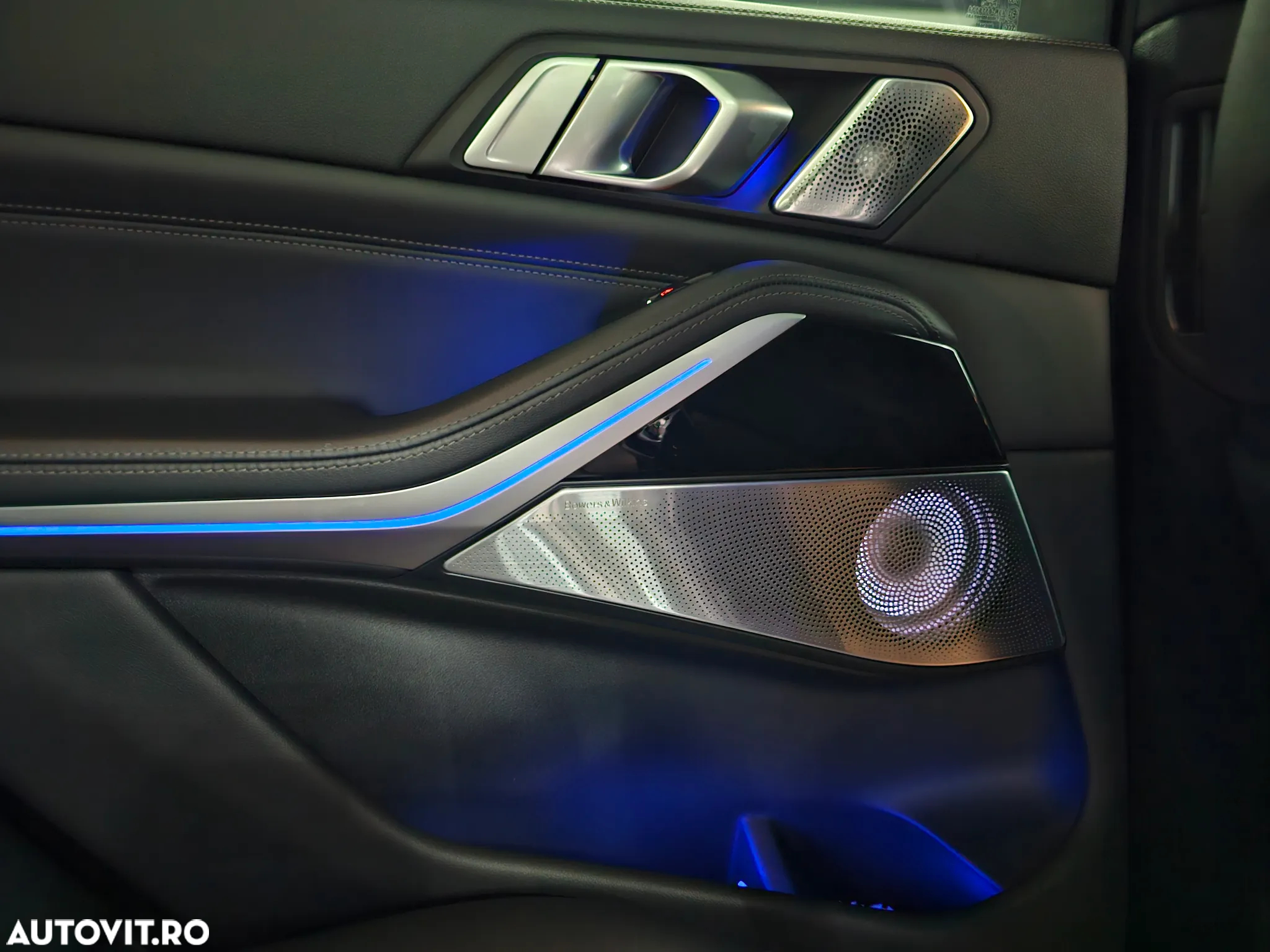 BMW X5 M M50i - 19