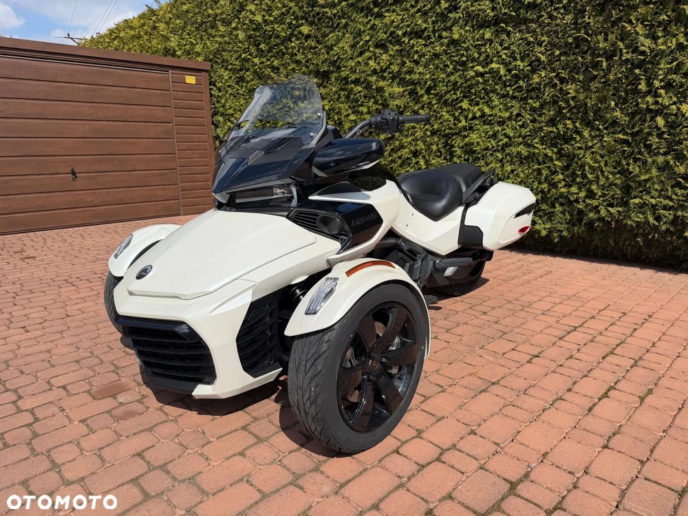 Can-Am Spyder - 3
