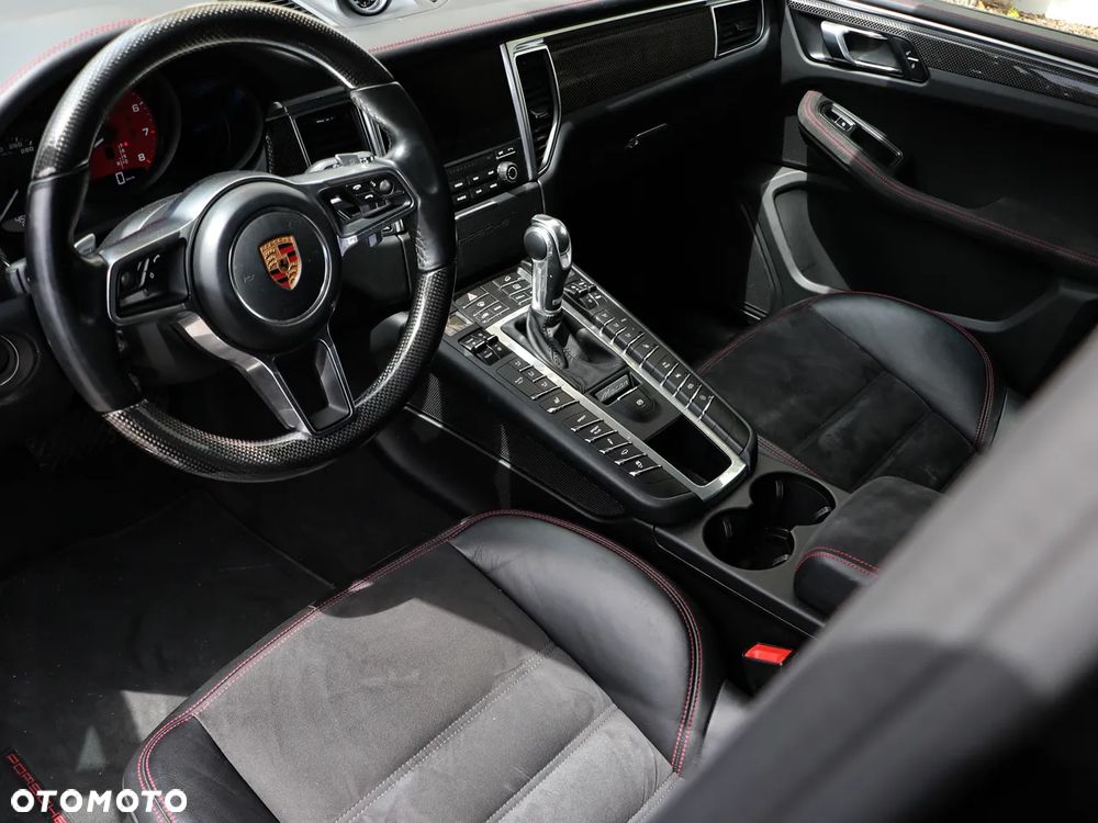 Porsche Macan GTS - 13