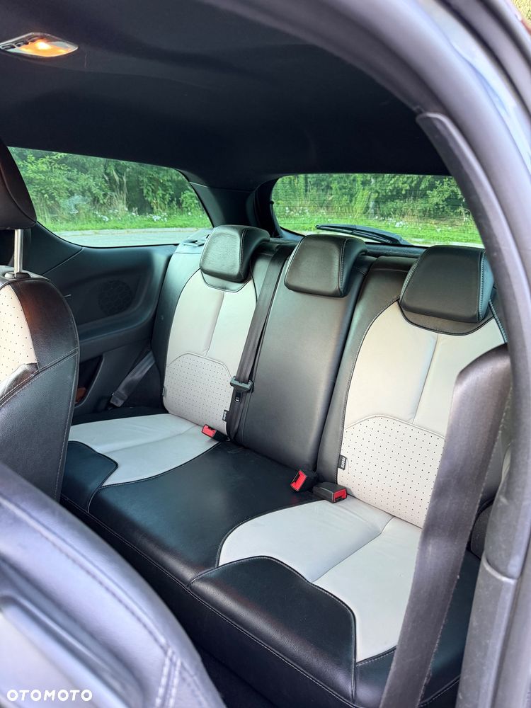 Citroën DS3 1.6 THP SportChic - 8