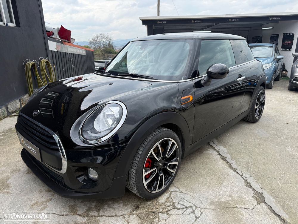 MINI 3 Portas Cooper D - 1