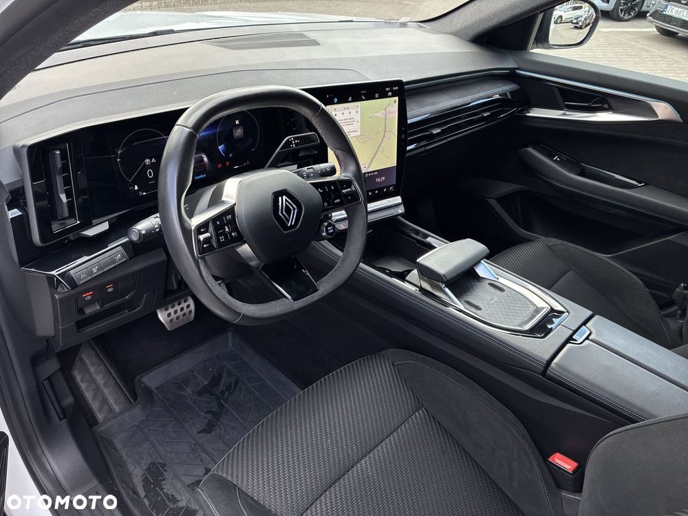 Renault Austral 1.3 TCe mHEV Iconic - 9