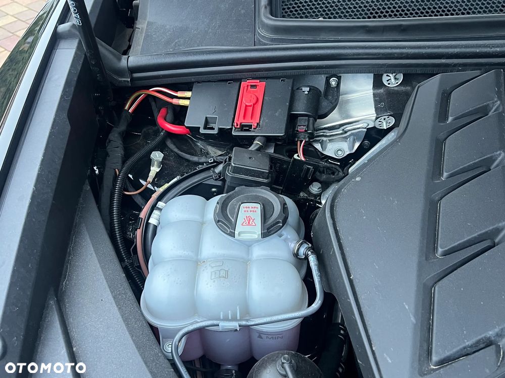 Audi SQ8 - 22