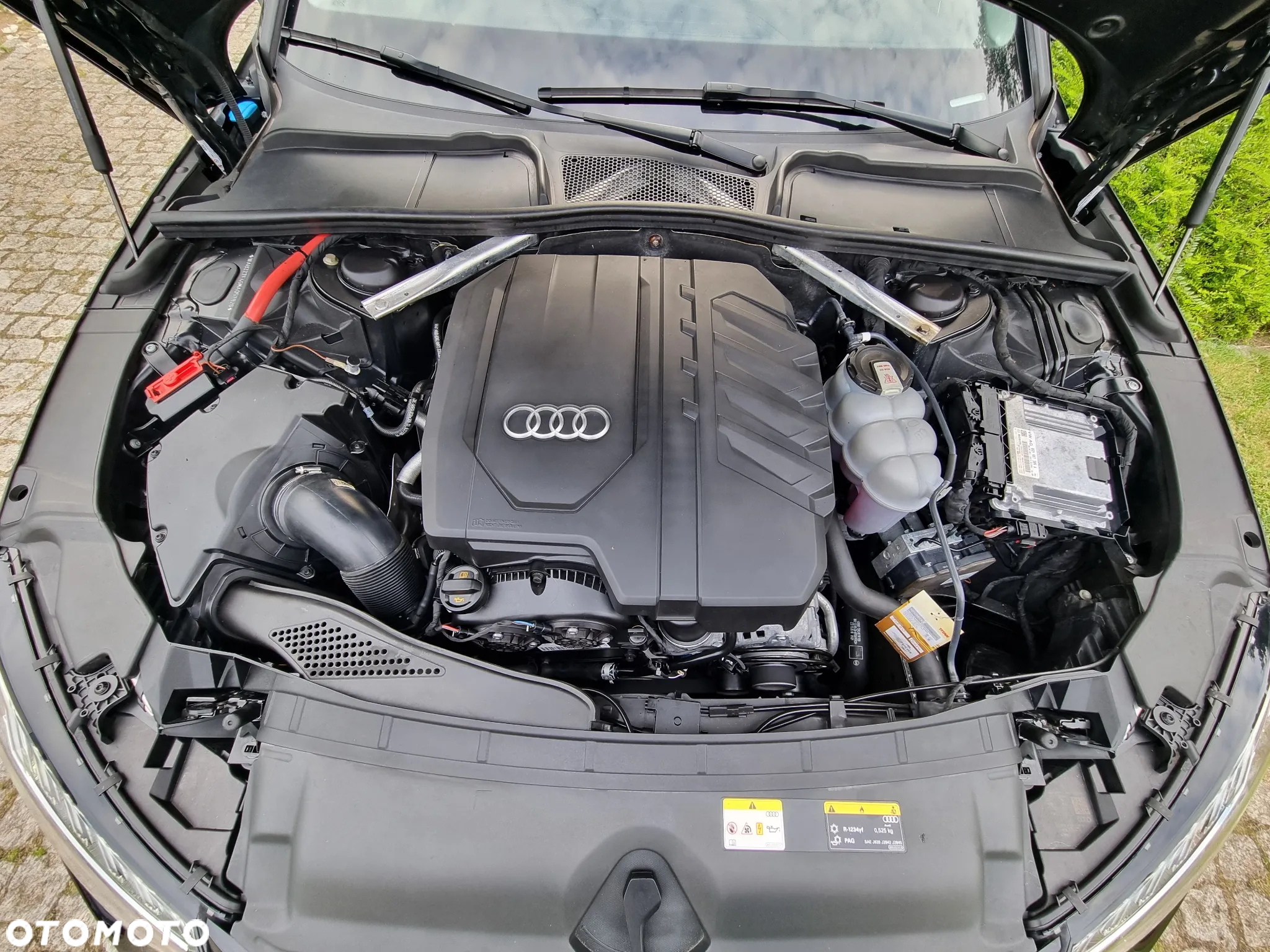 Audi A4 Avant 40 TFSI S tronic - 16