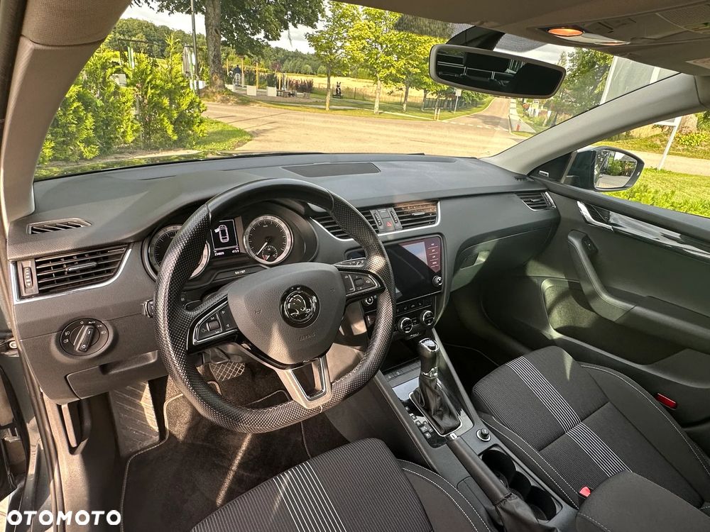 Skoda Octavia 2.0 TDI DSG Ambition - 9