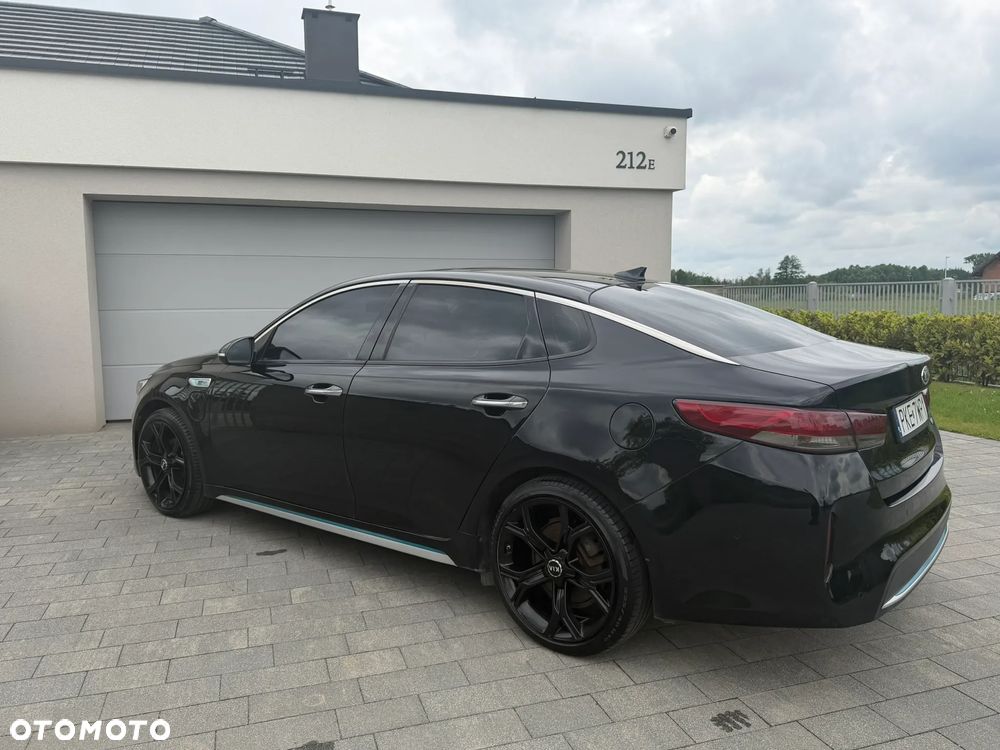 Kia Optima - 12