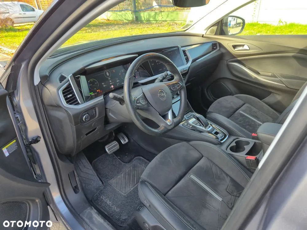 Opel Grandland Plug-in-Hybrid 1.6 DI Automatik GSe - 26