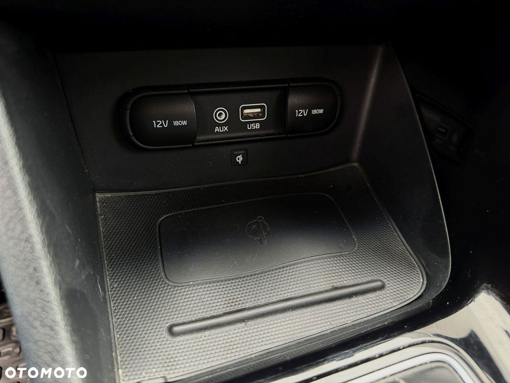 Kia Niro 1.6 GDI Hybrid L Business Line - 19