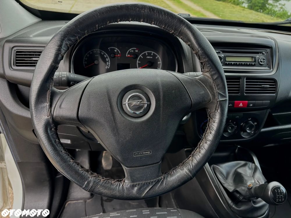 Opel Combo - 16