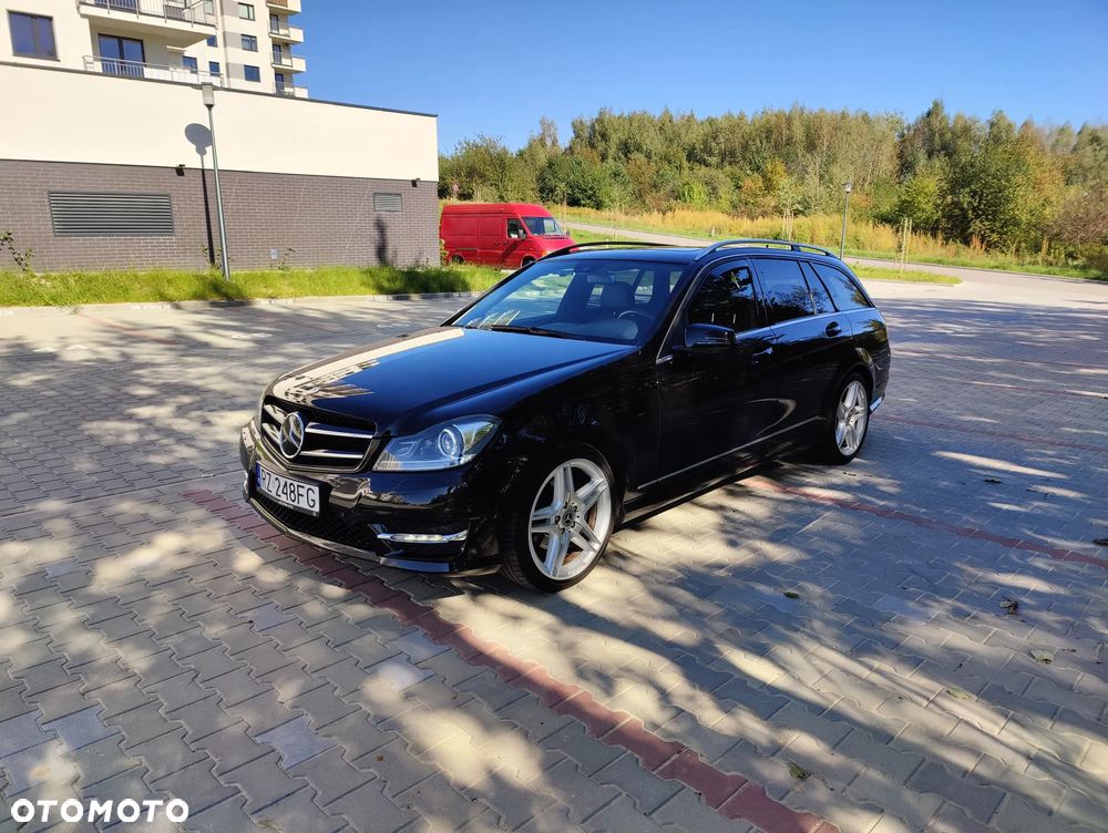 Mercedes-Benz Klasa C 200 T CGI Automatik BlueEFFICIENCY Avantgarde - 2