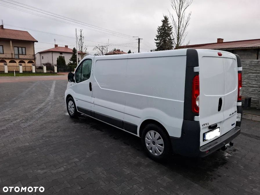 Opel Vivaro - 5