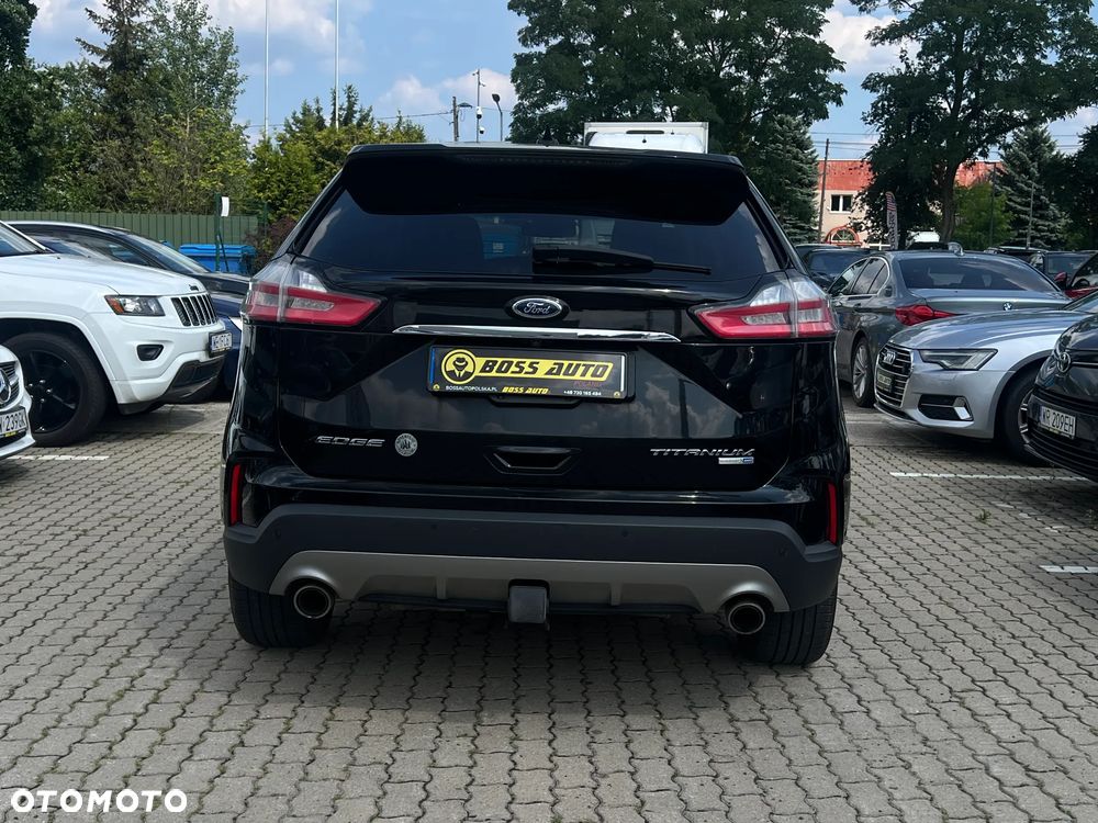 Ford Edge - 8