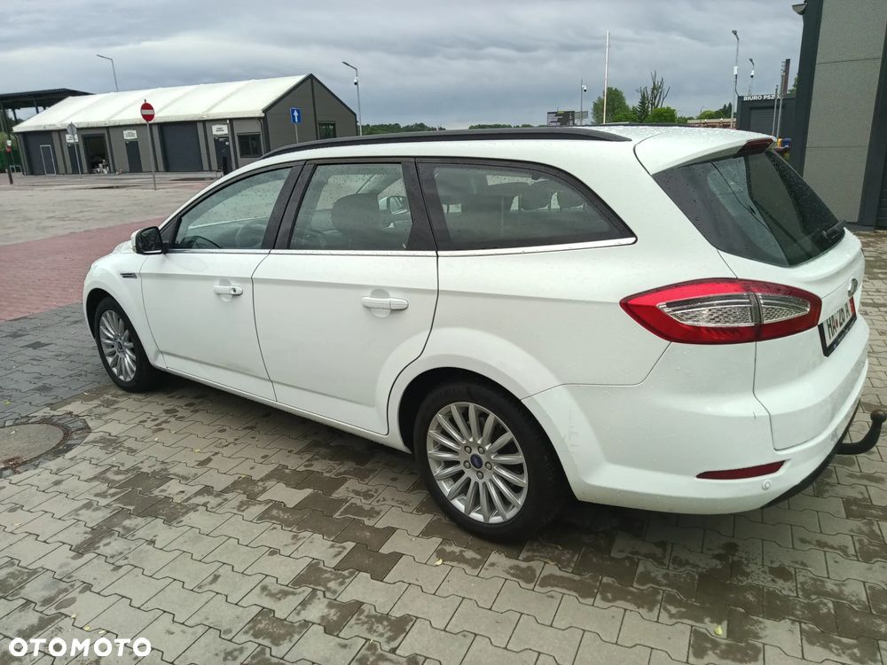 Ford Mondeo - 11