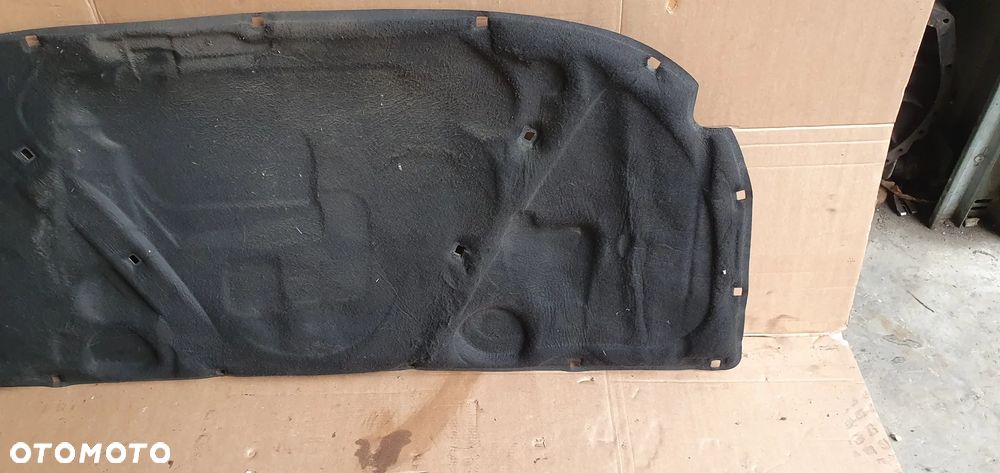 Wygłuszenie maski spinki Audi A4 B6 - 4