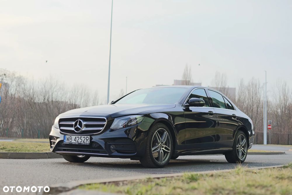 Mercedes-Benz Klasa E 220 d 4-Matic 9G-TRONIC - 3