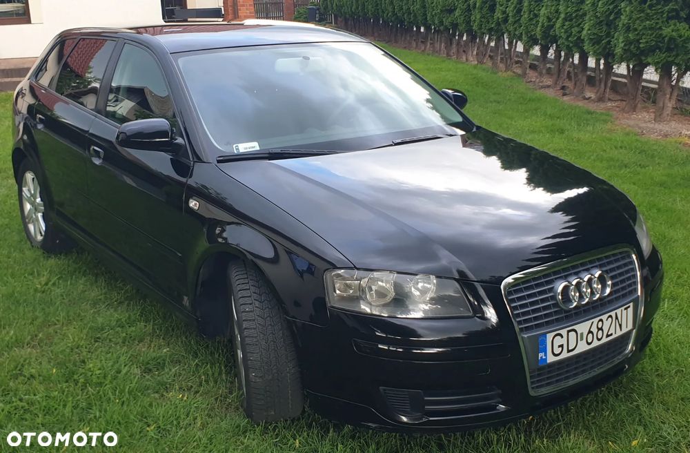 Audi A3 Sportback 1.9 TDI DPF Ambiente - 2