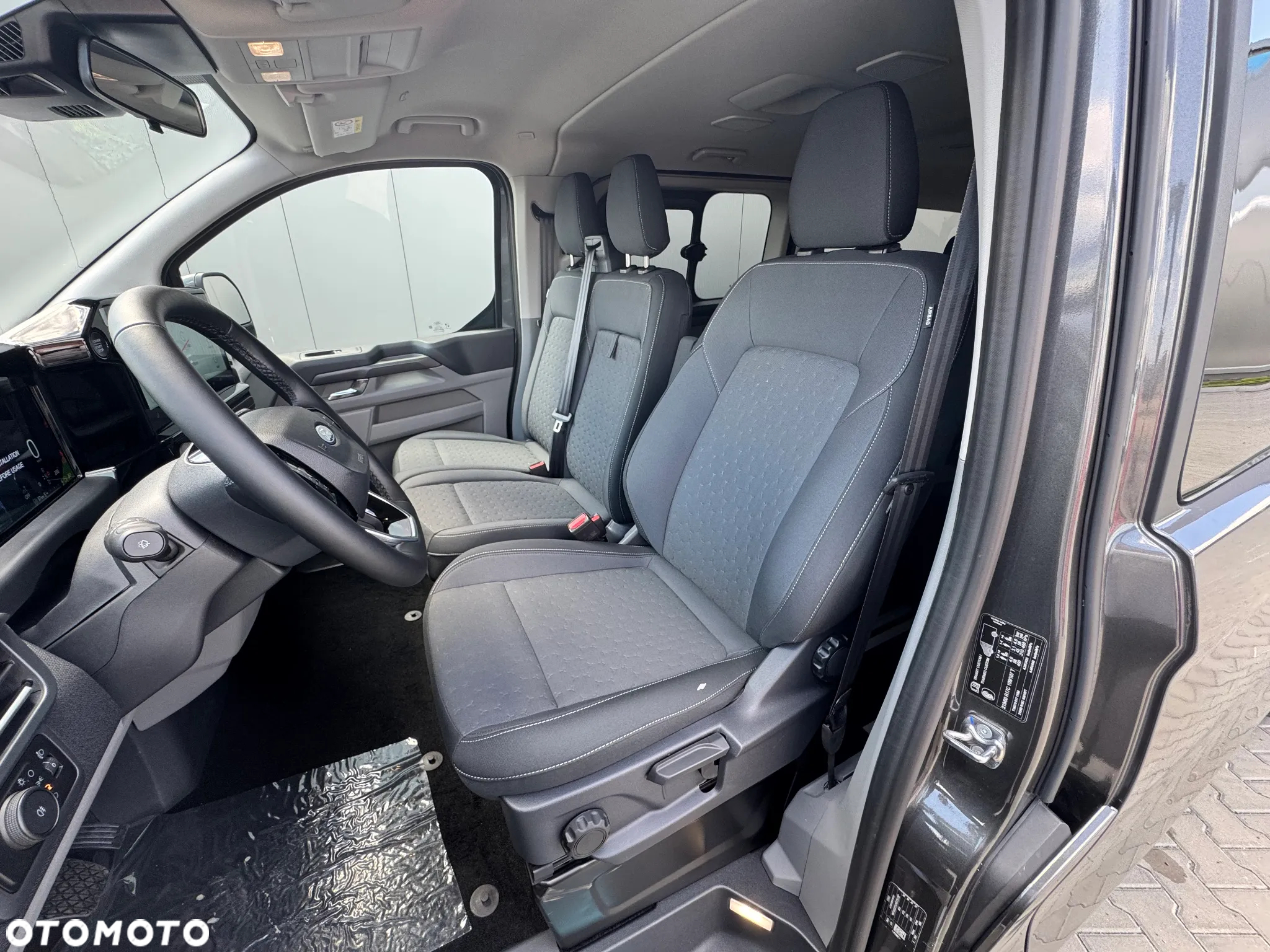Ford Tourneo Custom 2.0 EcoBlue L2 Titanium SelectShift - 16