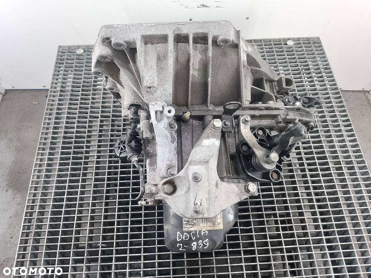SKRZYNIA BIEGÓW MANUALNA DACIA LODGY JR5398 1.6 SCE - 2