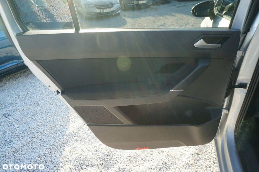 Volkswagen Touran 2.0 TDI BMT Comfortline DSG - 22