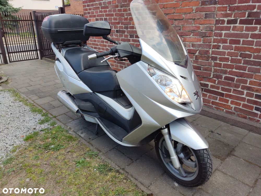 Peugeot Satelis - 8