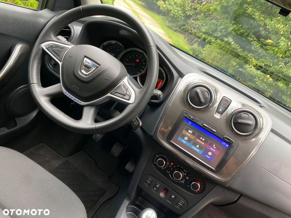 Dacia Sandero Stepway TCe 90 (S&S) Celebration - 28