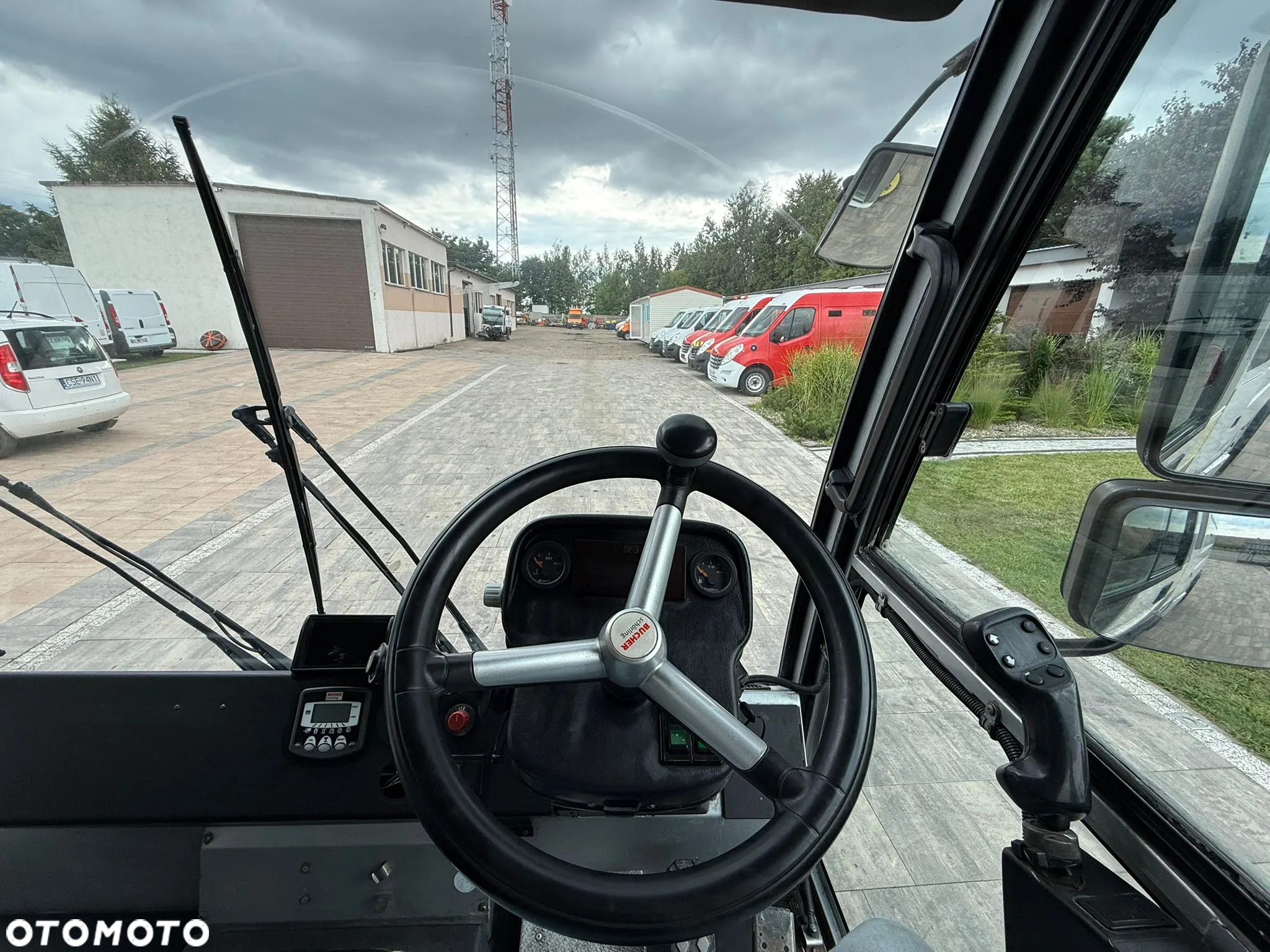 Inny Bucher Citycat 5000 - 9