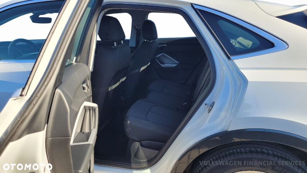 Audi Q3 Sportback - 6