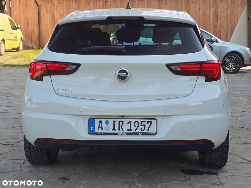 Opel Astra 1.4 Turbo Innovation - 9