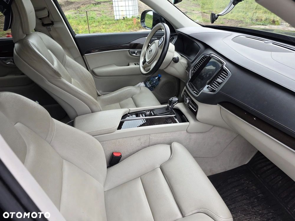 Volvo XC 90 D5 AWD Inscription - 11
